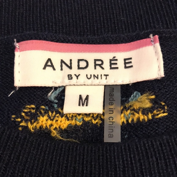 Navy blue holiday Sweater - Picture 5 of 5